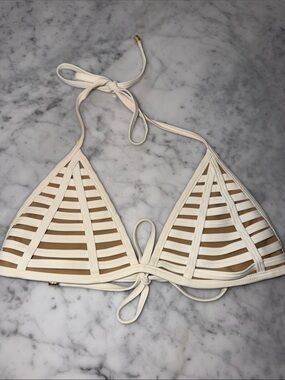 Beach bunny Triangle Bikini Top